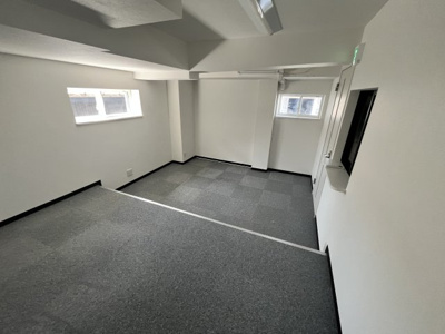  | 久保田工業ビル | 2階