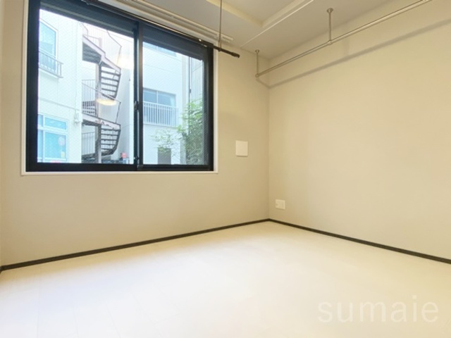 グローリオシェルト駒込の寝室|4.3帖の洋室です☆