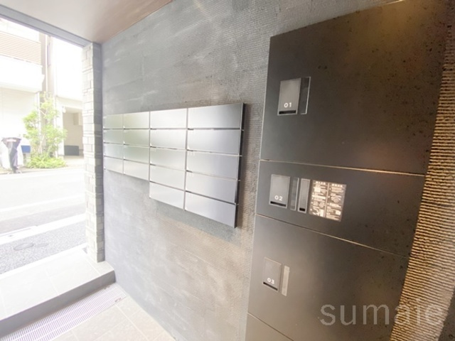 グローリオシェルト駒込のその他共用部分|宅配BOX＆メールBOXです☆