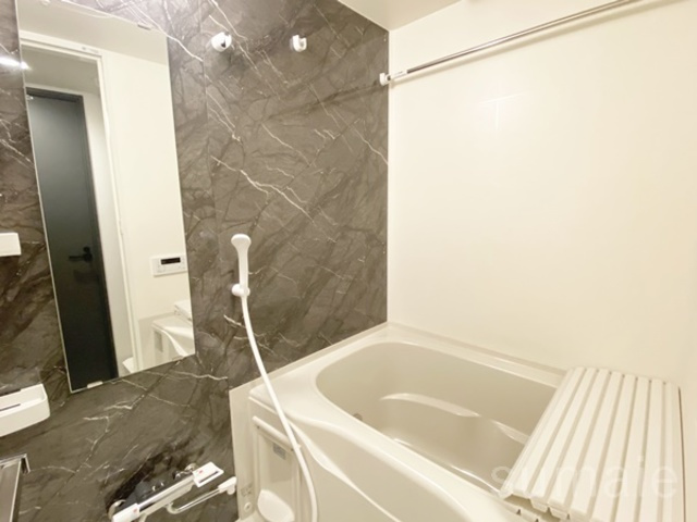 グローリオシェルト駒込の浴室|バス・トイレ別です☆