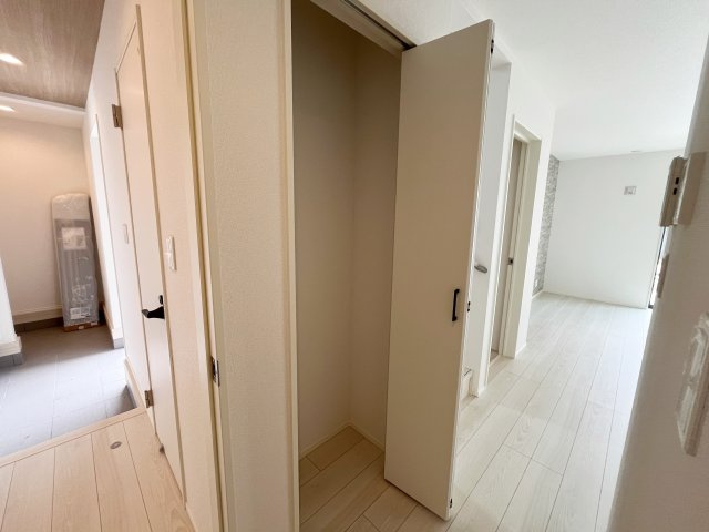 所沢市上新井　新築戸建ての内装|明るい室内です