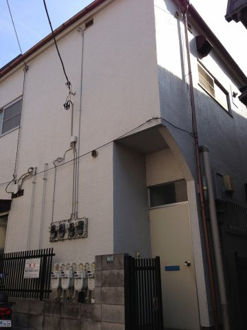 セブンハイツのエントランス