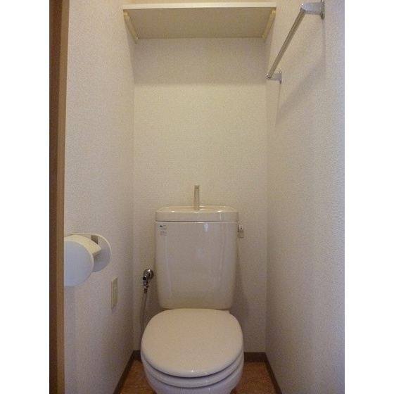 プリマヴェーラ問屋町のトイレ|落ち着いた色調のトイレです