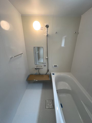 あきる野市伊奈　新築戸建全15棟の浴室|一日の疲れを癒やしてくれる1坪のバスルーム｡ボタンを押すだけの操作でお湯はりも楽々｡