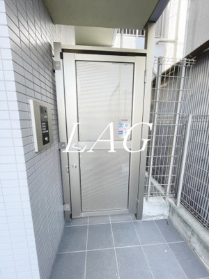 【エントランス】 | ＳＵｍｉマンション | エントランスです。