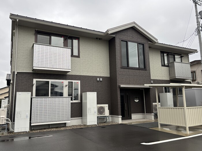 クレシア山総Ⅱの外観