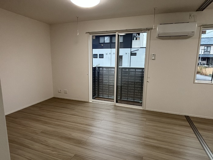 クレシア山総Ⅱの居間・リビング