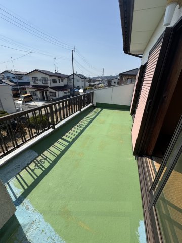 小名浜大原字原木田 中古一戸建てのバルコニー