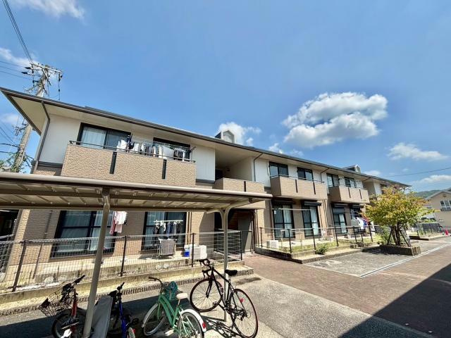 サニーハイツ田寺　A棟