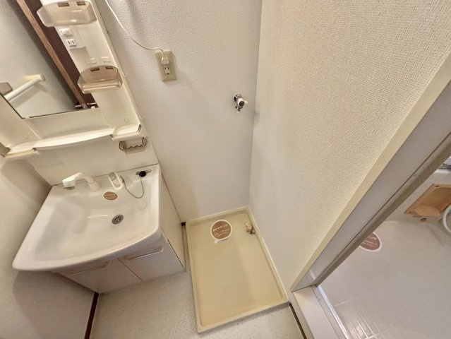サニーハイツ田寺　A棟の洗面所