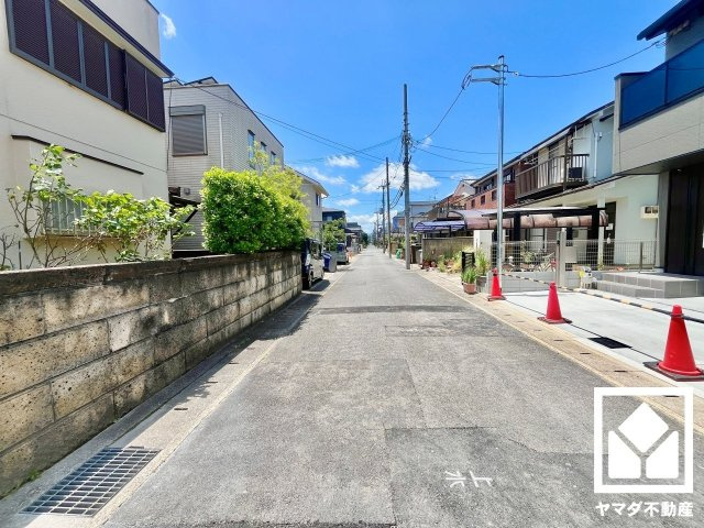 桃山町大島Ⅱ２号地の前面道路含む現地写真