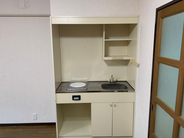 太宰府市五条１丁目の賃貸マンションのキッチン|同建物別部屋現況優先
別号数タイプ