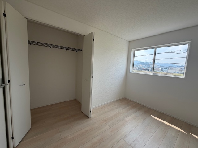 【洋室】の画像