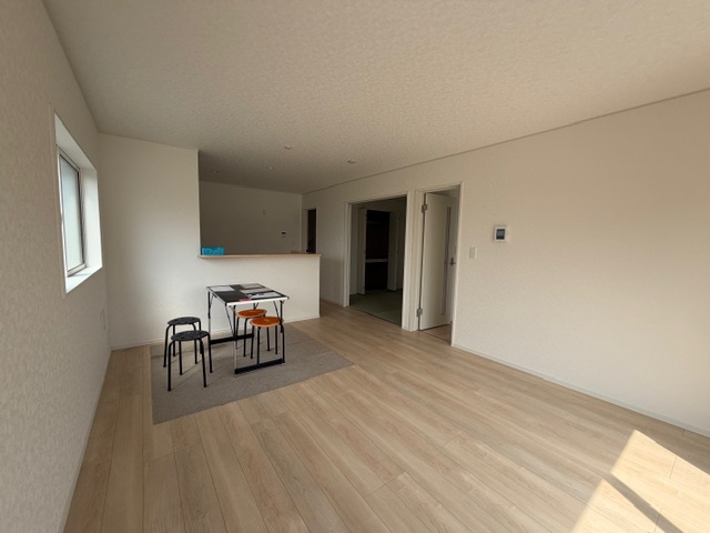 【居間・リビング】の画像