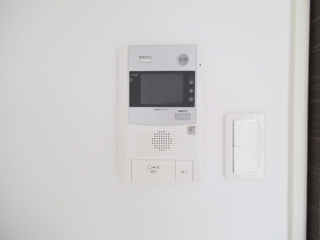 ブランノアール北赤羽のセキュリティ|モニター付きインターフォンで安心♪