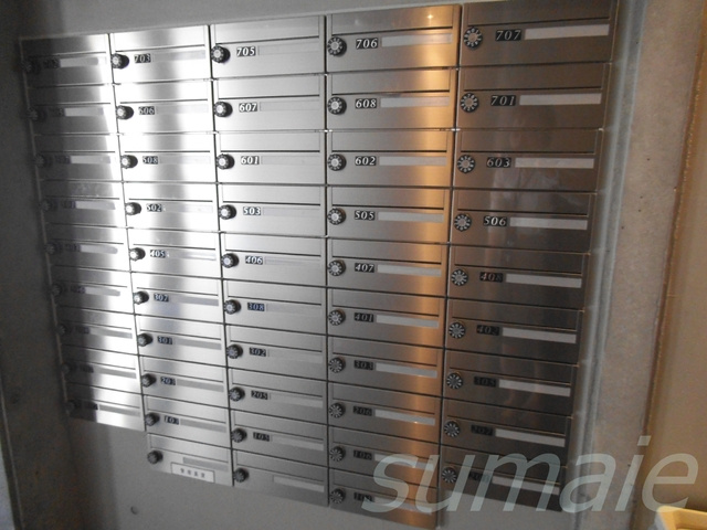 ブランノアール北赤羽のその他共用部分|集合ポスト付き！