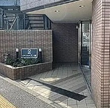 朝日シティパリオ三ノ輪のエントランス