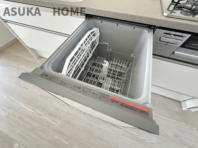 杉田5丁目　中古戸建のその他|前面棟がないので窓を開けっ放しでもプライベートを確保できているお部屋なので一日明るさを確保できます。