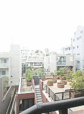 【バルコニー】 | グランド・ガーラ南麻布 | 眺望です。