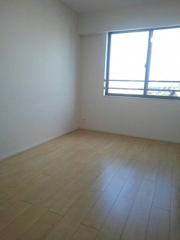 ＢｒｕｎｏⅣの内装|風通しも良い寝室です☆