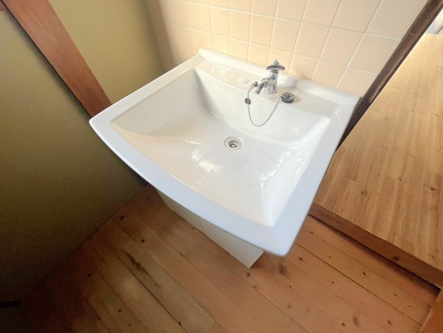 萬城貸家の洗面所