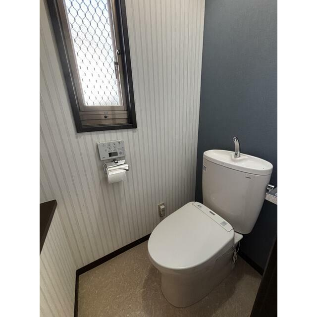 菊池郡菊陽町大字久保田の一戸建てのトイレ