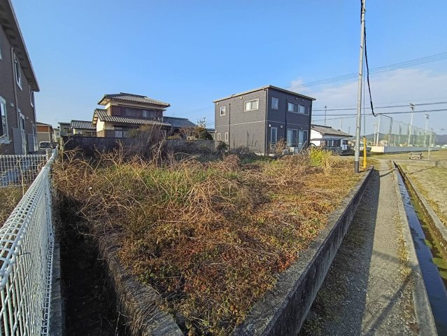 西条市玉津229-7　売土地