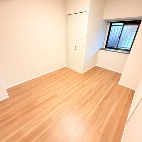 ☆選べる家具プレゼント☆サントノーレ石手の洋室