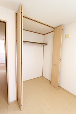 エス・ブロードⅡの収納