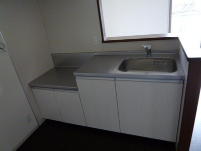 【キッチン】 | アドーレ春日