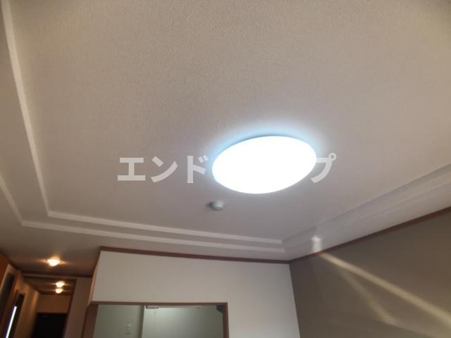 グレースマンションの設備|照明器具
高崎、前橋のお部屋探しはエンドスケープまで！お客様の理想お聞かせ下さい♪