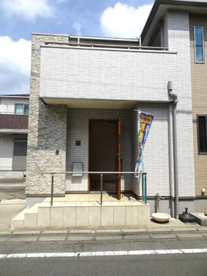 【その他】 | 中古　京王相模原線　JR横浜線　JR相模線　橋本駅　二本松 | 家の外観はもちろん大事ですが、家の顔と言える玄関も大事ですよね。