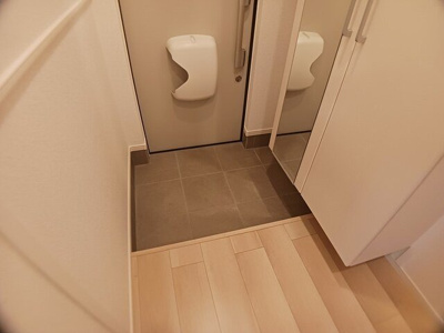 【玄関】 | エアリィー・レジデンス