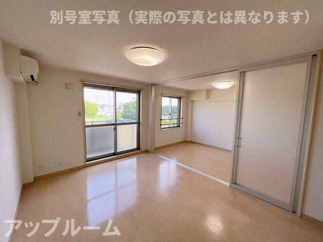 アメージングの居間・リビング
