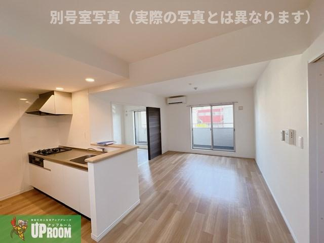 roble glandの居間・リビング