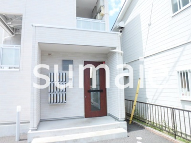 リブリ・F・P　Crestのエントランス|入口☆