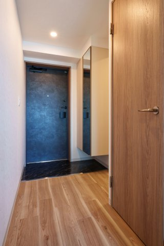 ピアッツァGATE八木の玄関|玄関