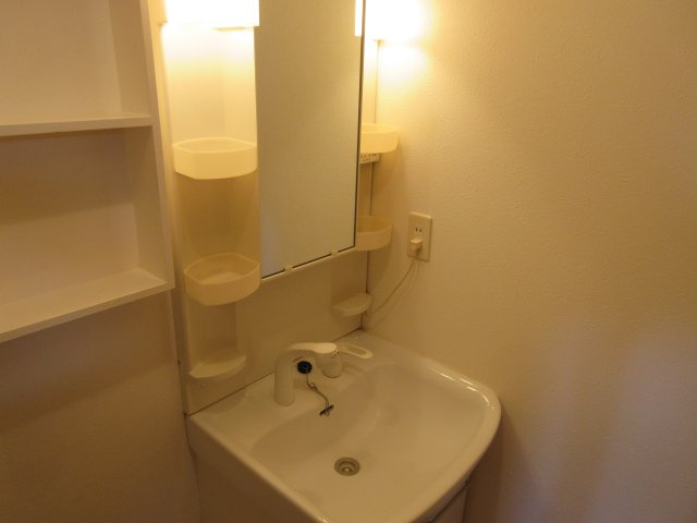 CASA CHICの独立洗面台