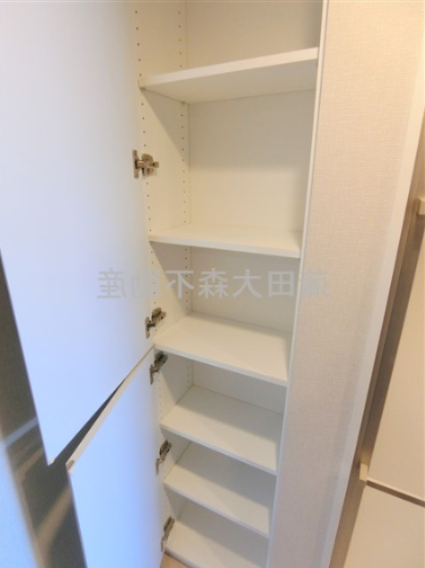 プラウド京急蒲田の収納|洗面所棚収納
