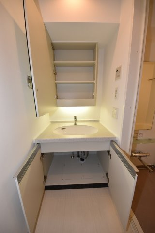 ベルファース大阪新町