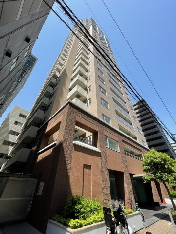 ベルファース大阪新町の外観