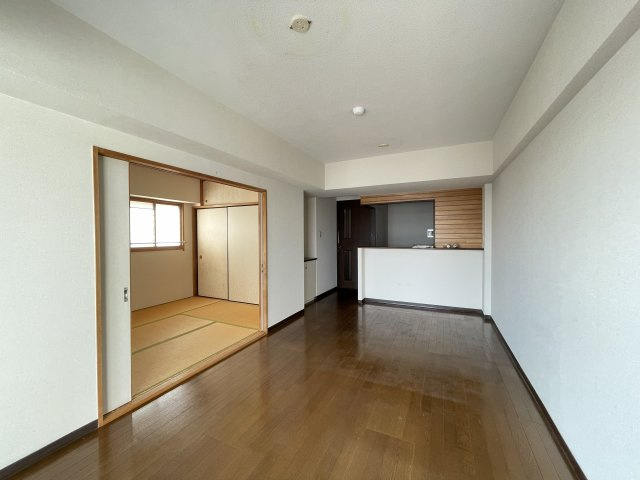 ピアコート春日部緑町の居間・リビング
