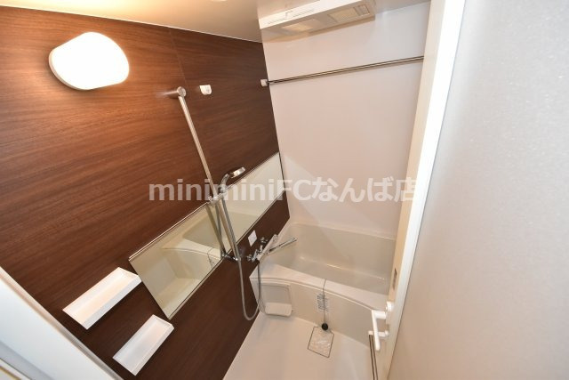 RISING Maison 本町橋の浴室