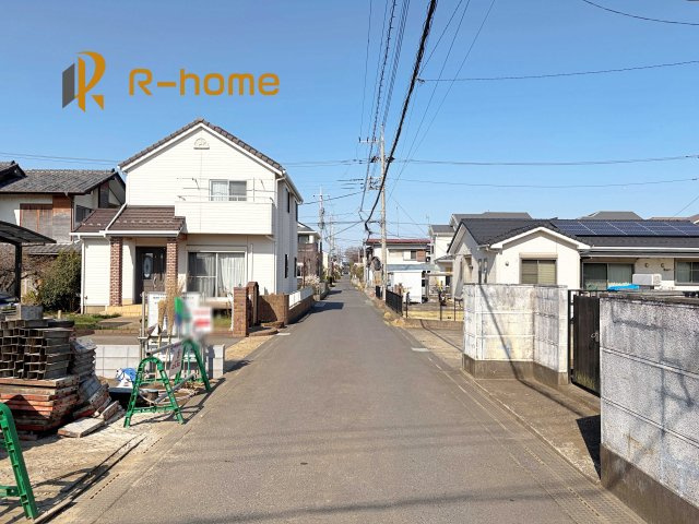 稲敷郡阿見町うずら野2丁目　新築戸建て　A号棟の前面道路含む現地写真|『今から見たい！』大歓迎です♪
お気軽にＲ－ｈomeまでお問い合わせください。