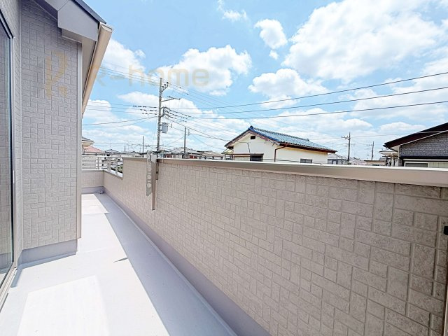 稲敷郡阿見町うずら野2丁目　新築戸建て　A号棟のバルコニー|お布団やラグなどの大きな物も干しやすい広々としたバルコニー！