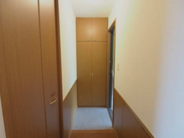 セジュール川本の玄関