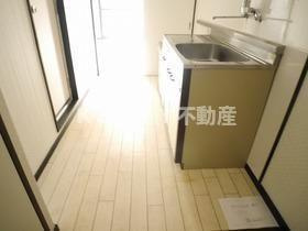 【玄関】 | マンション五反田 | 収納もある玄関です