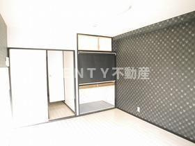 【寝室】 | マンション五反田 | 落ち着いた色調の寝室です
