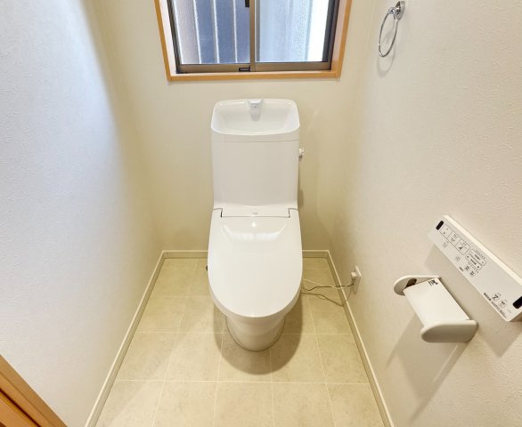 堺市西区草部1224-51のトイレ