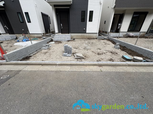藤沢市大庭5221番　新築戸建　全3棟 B号棟の駐車場|令和8年7月13日撮影